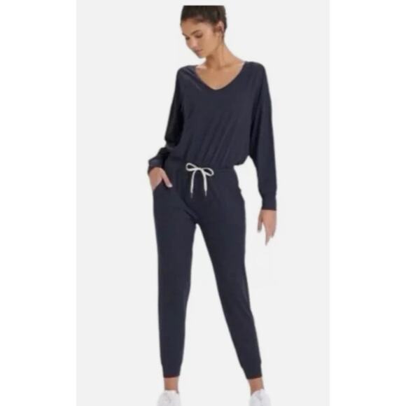 VUORI LUX V-Neck Long Dolman Sleeve Drawstring Jumpsuit Women Navy Blue No Size - Picture 2 of 7